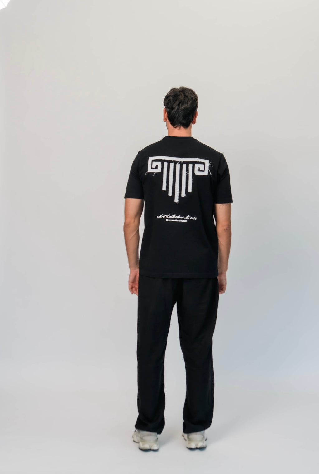 Signature Black T-Shirt