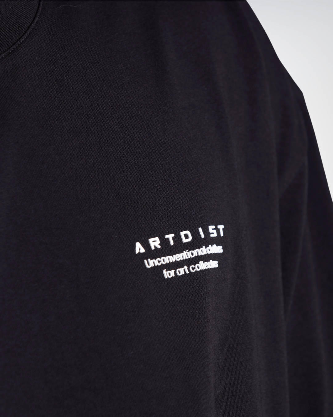 Art Collectors Oversize Black T-Shirt