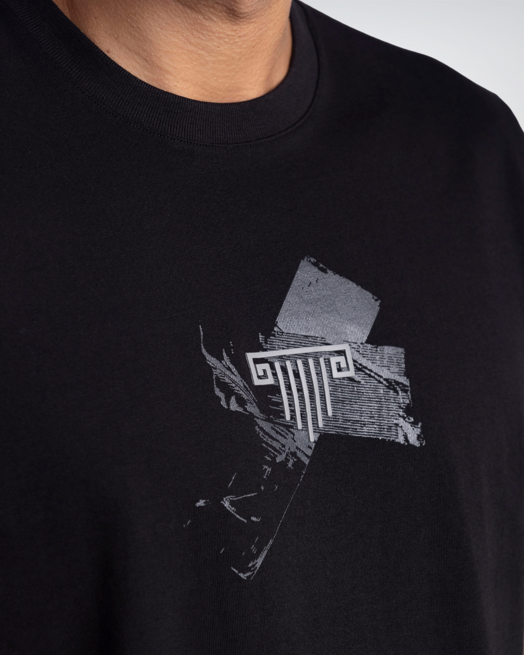 Collectors Regular Black T-Shirt