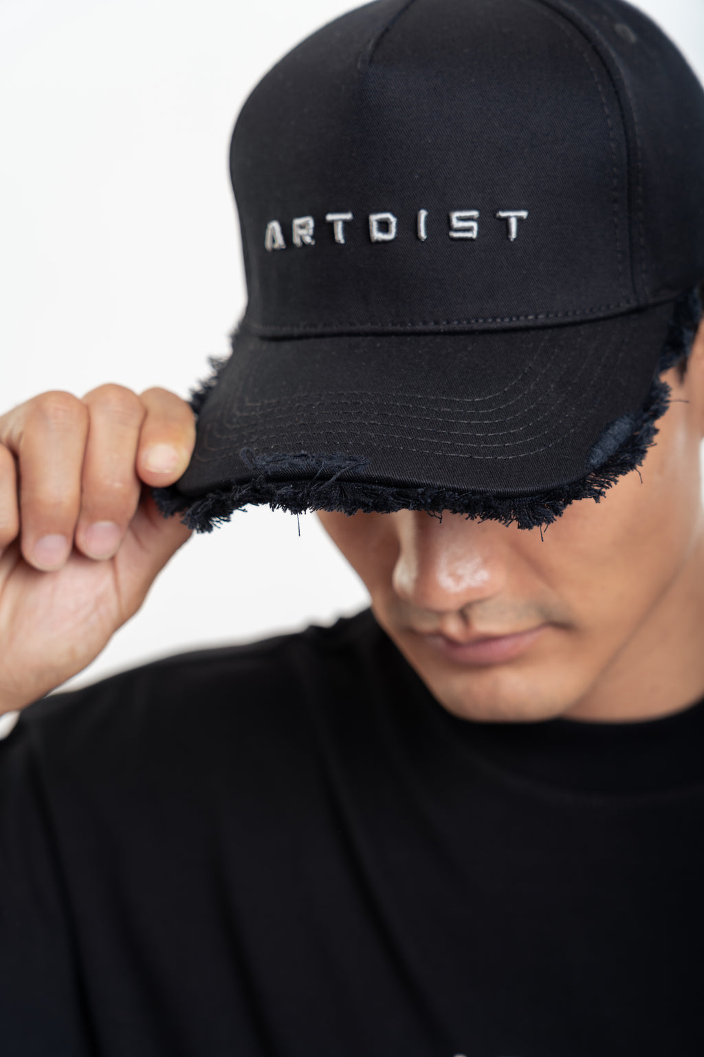 Nomad Black Cap