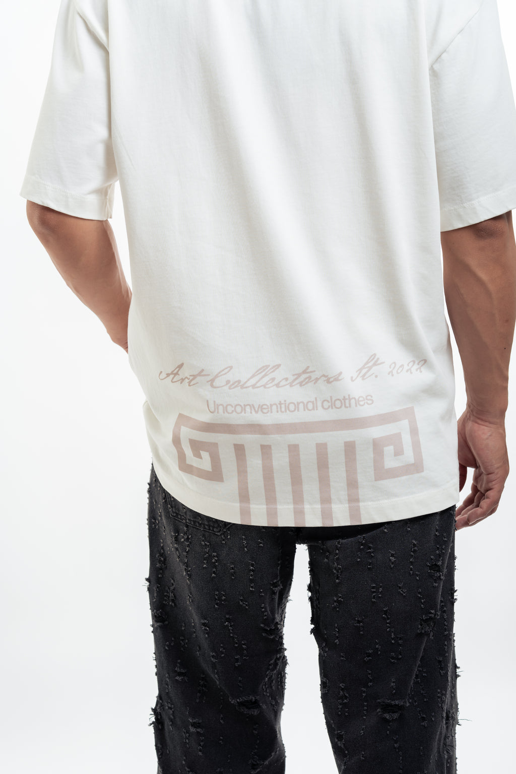 Column Ivory Semioversized Fit T-Shirt