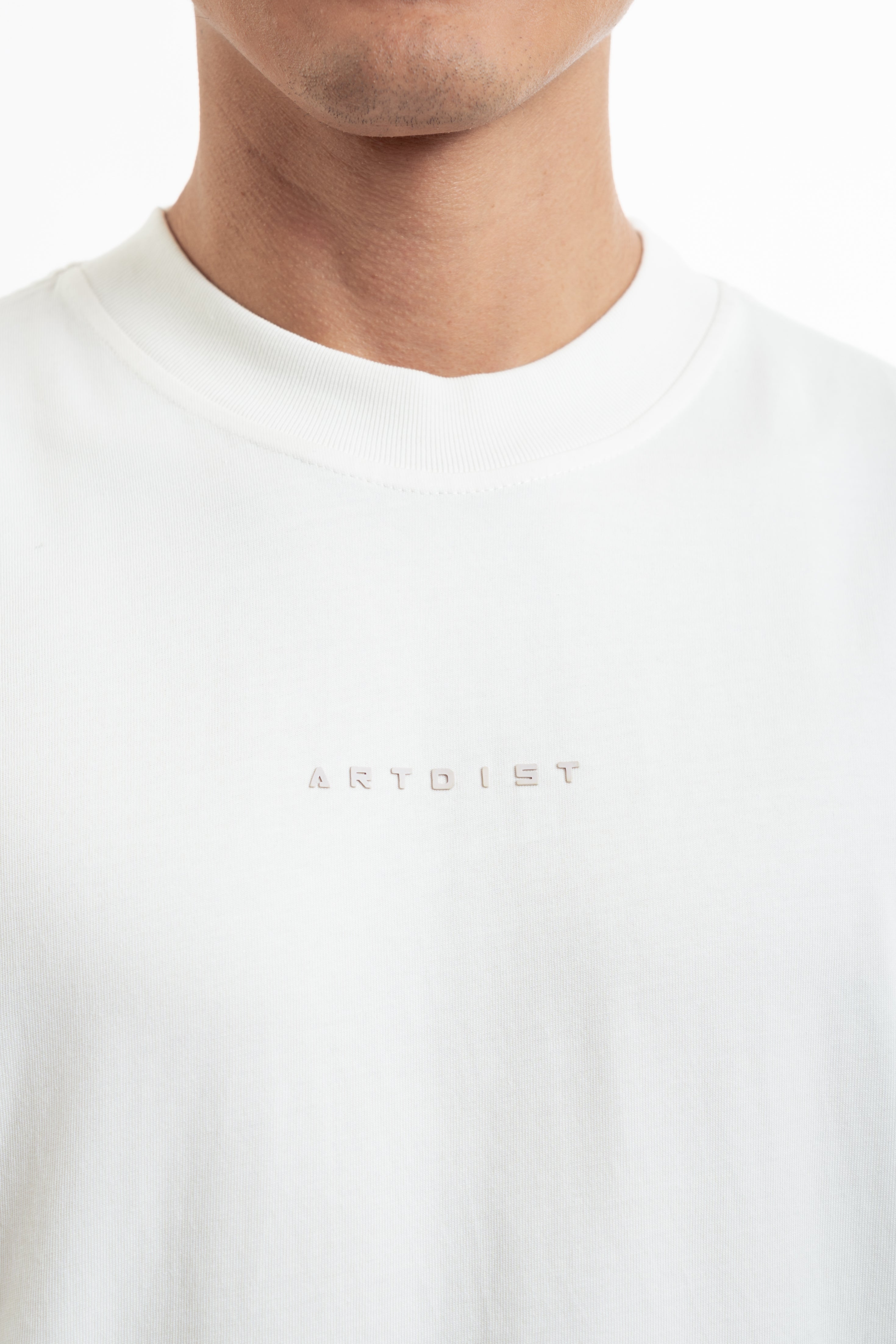 Column Ivory Semioversized Fit T-Shirt
