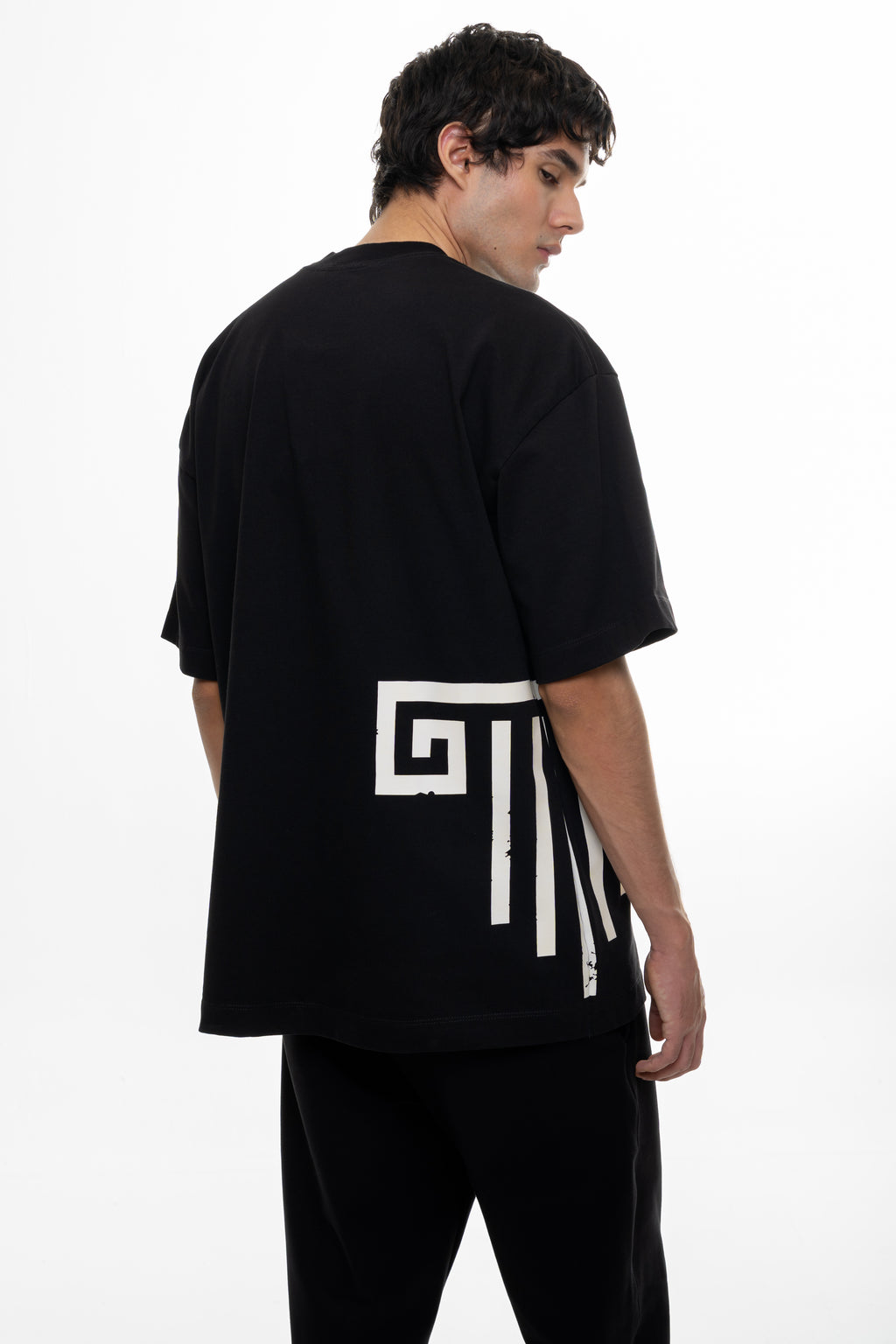 Apex Black Semioversized Fit T-Shirt